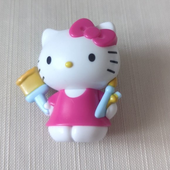 Sanrio Hello Kitty Painter Artist Figure Set | Gifts | Collection - Picture 2 of 6